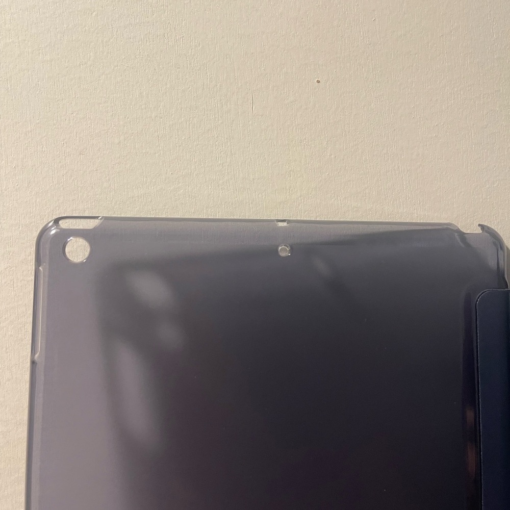 iPad Cover - Picture 6 of 10